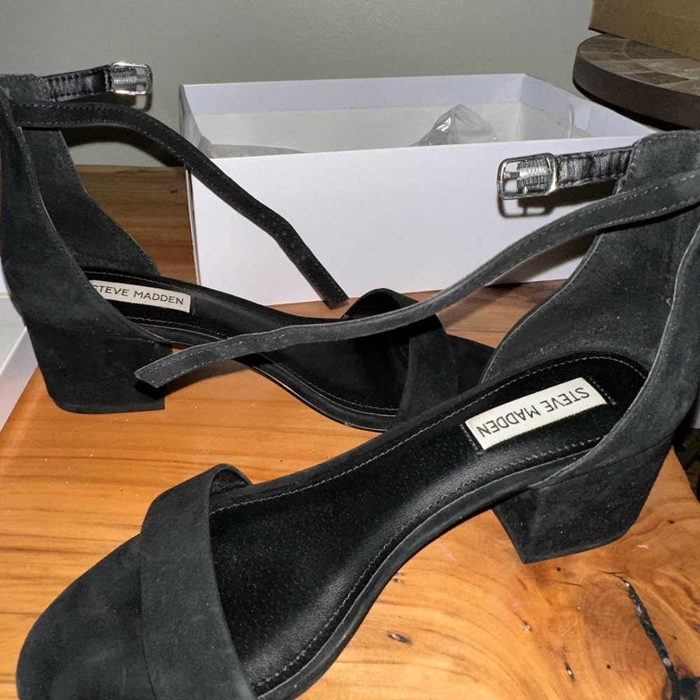 Steve Madden Black Suede Heels